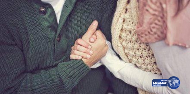 بالفيديو.. جامعة فلسطينية تعاقب طالبين تعانقا داخل حرمها