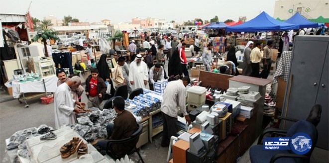 الكويتيات يتهافتن على شراء “القمل الحي” من الأسواق