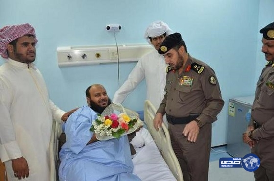 بالصور.. “مطلوب” يصيب رجلي أمن بنجران أثناء ملاحقته