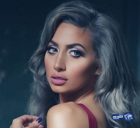 أول عارضة أزياء سعودية: “تصوير الأزياء حلم راودني منذ الطفولة “