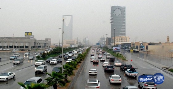 هطول أمطار على الرياض