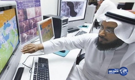 المزروعي: يتوقع استمرار التقلبات الجوية حتى نهاية الشهر الجاري