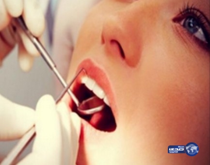 مواطن يطالب بخلع “سن” طبيبة أو 50 ألف تعويضاً عن خطأ طبي مع زوجته