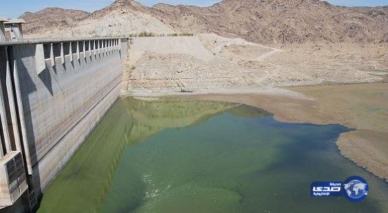 منسوب المياه في سد الملك فهد ببيشة يرتفع إلى 35 متراً