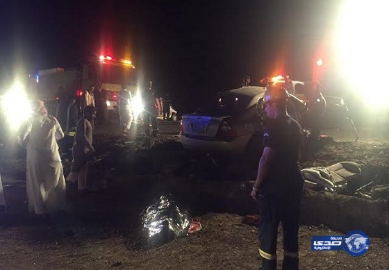 بالصور.. وفاة وإصابة 16 شخص إثر حادثين مرورين بالباحة