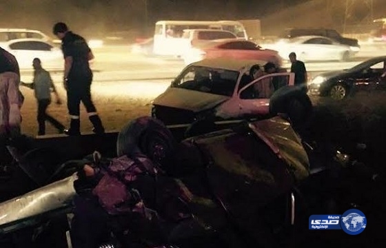 وفاة 3 أشخاص وإصابة رضيع في حادث مروري بالرياض