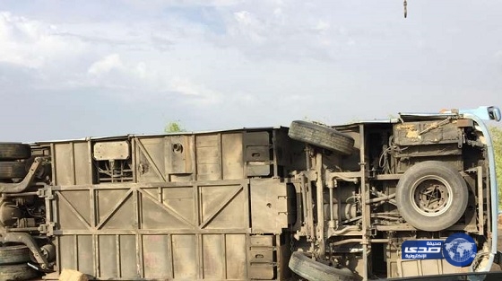 إصابة 11 شخصاً جراء حادث مروري على طريق “صبيا ـ بيش”