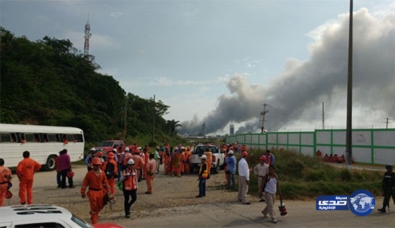 40 مصاباً على الأقل في انفجار بمنشأة للبتروكيماويات في المكسيك