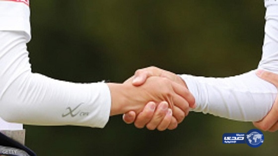 سويسرا تعفى طالبين من مصافحة المعلمات.. والجدل يحتدم