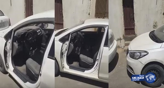 بالفيديو .. سرقة باب سيارة تفاجئ معقّب شركة تأجير