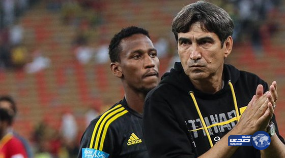 توقعات رومانية برحيل بيتوركا