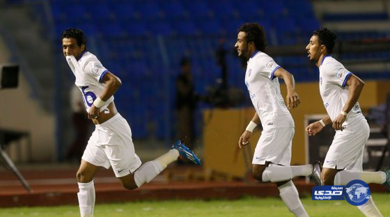الهلال يتخطى الخليج بثلاثية في دوري جميل