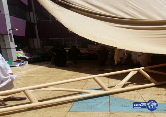 فريق وزاري يصل محايل عسير للوقوف على “حادثة المظلة”