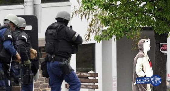 إصابة رجل هدد بتفجير قنبلة مزيفة داخل محطة تلفزيون اميركية