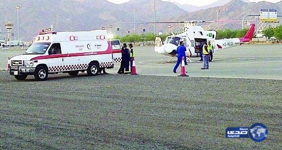 جمل سائب يتسبب في حادث لعائلة بتبوك