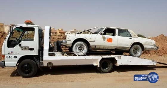 بالصور.. أمانة القصيم ترفع 211 سيارة و 188 طن من مخلفات الورش