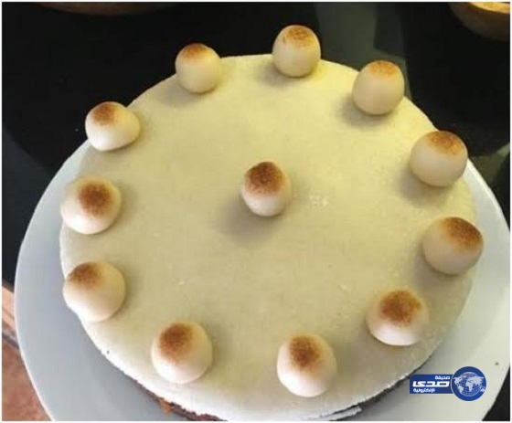 كيكة تتسبب في إغلاق حساب بريطانية على “انستغرام”