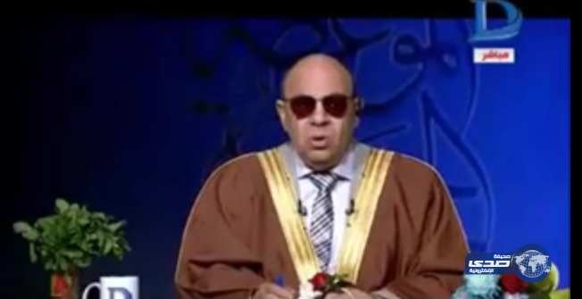 بالفيديو.. مكالمة كوميدية بين داعية مصري وامرأة ضربت صهرها