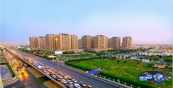 مواطن يصر على مشاركة والده الغائب عن الوعي بحفل زفافه