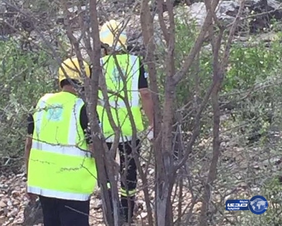 “مدني بارق” يبحث عن شاب جرفته السيول