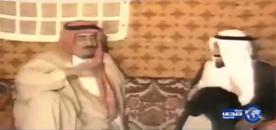 بالفيديو.. مغردون يعيدون نشر مقطع نادر يجمع الملك فهد بالشيخ جابر آل صباح‎