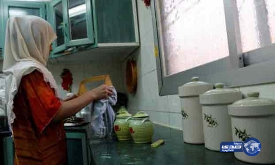 “معها 2.7 مليون روبية سريلانكية”.. خادمة تعود لأهلها بعد حبس دام 15 عام