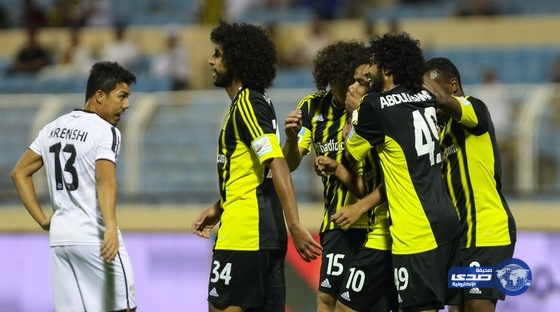 بيتوركا يمنح لاعبي الاتحاد راحة من التدريبات