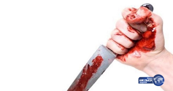 “حدث” يطعن أحد أقربائه ويصيب إمرأة بمستشفى الدرب