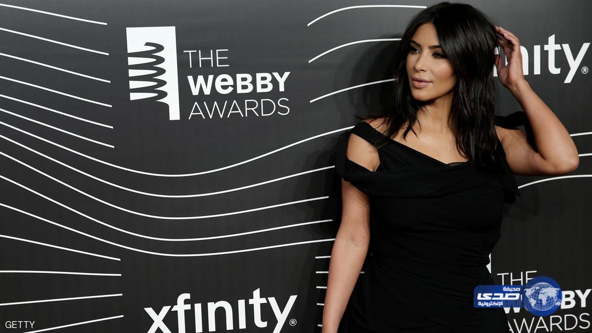 كيم كاردشيان “تحطم” الإنترنت