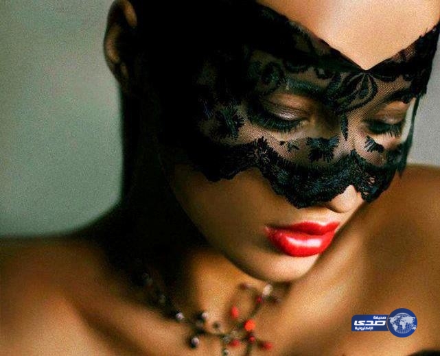 اتهم زوجته بممارسة الشذوذ مع صديقاتها!