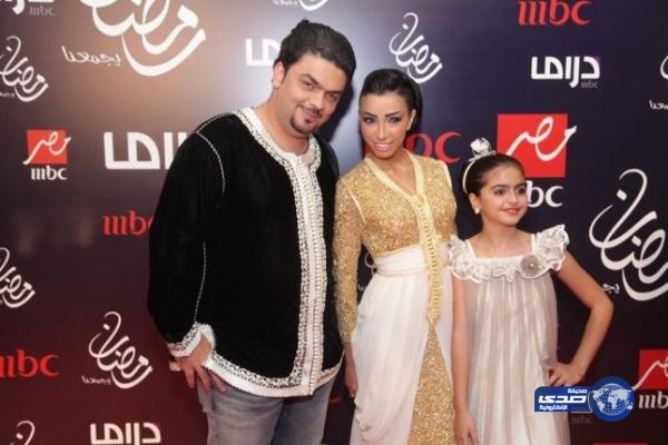 والدة محمد الترك تفاجئ الجميع و تفضح “كذب وتمثيل” دنيا باطمة