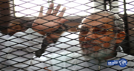 مصر: السجن المؤبد لمرشد &#8220;الإخوان الإرهابية&#8221; و35 آخرين في قضية قتل وبلطجة