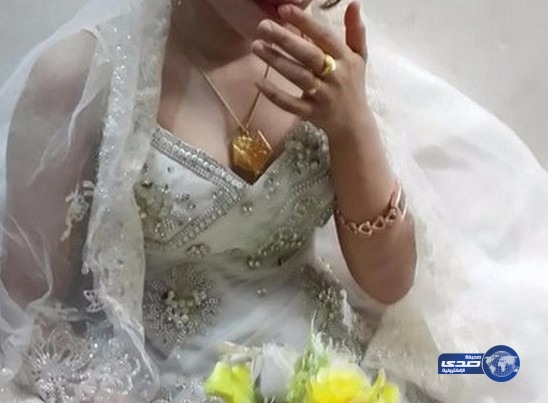 ساعدته زوجته في بناء مسكن ورد لها الجميل بضرة