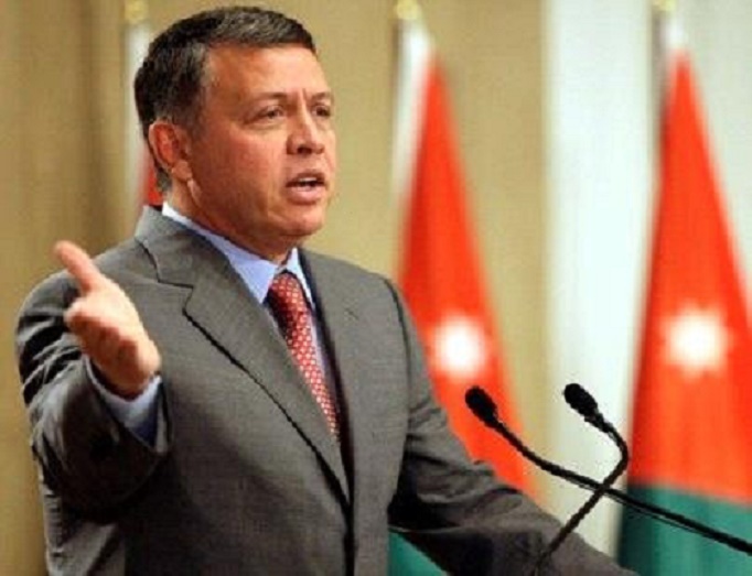 العاهل الأردني يحل البرلمان ويكلف الملقي بتشكيل الحكومة الجديدة