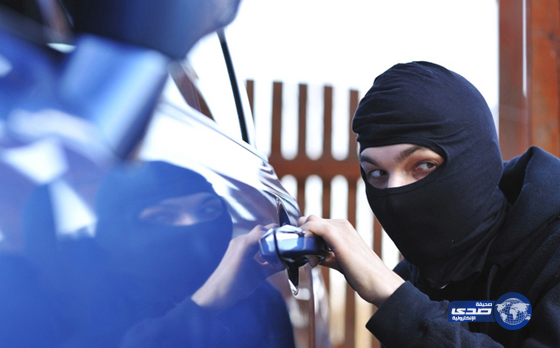 خليجي ينتحل صفة رجل أمن لسرقة ورش السيارات