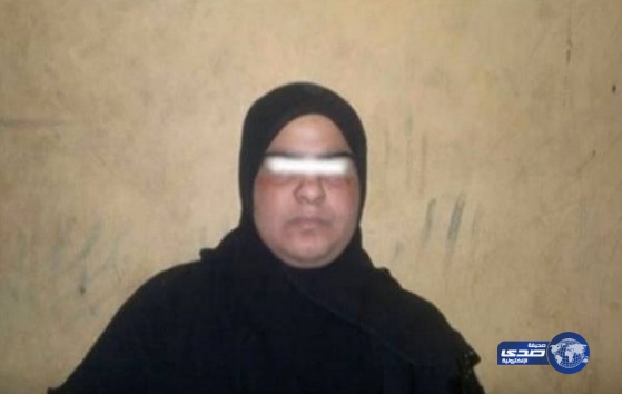 بعد 7سنوات من الزواج..سائق “تاكسي” يكتشف أن زوجته رجلا!