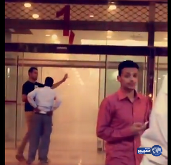 بالفيديو:حريق في مجمع البديعة مول بالرياض