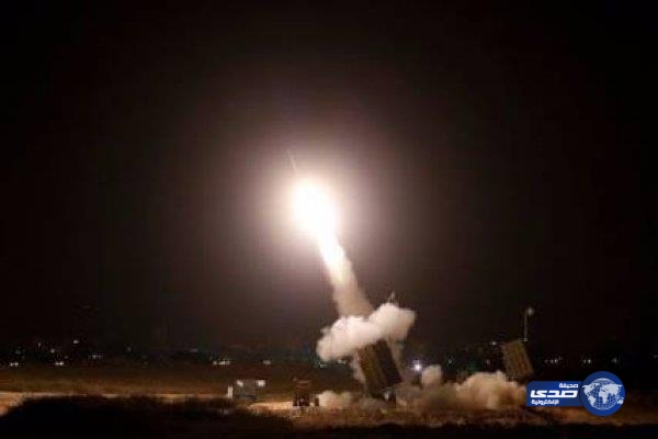 اعتراض صاروخ باليستي وتدميره في سماء نجران بعد إطلاقه من اليمن (فيديو)