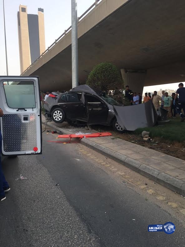 بالصور..اصابات حرجة في حادث مروري وسط الرياض