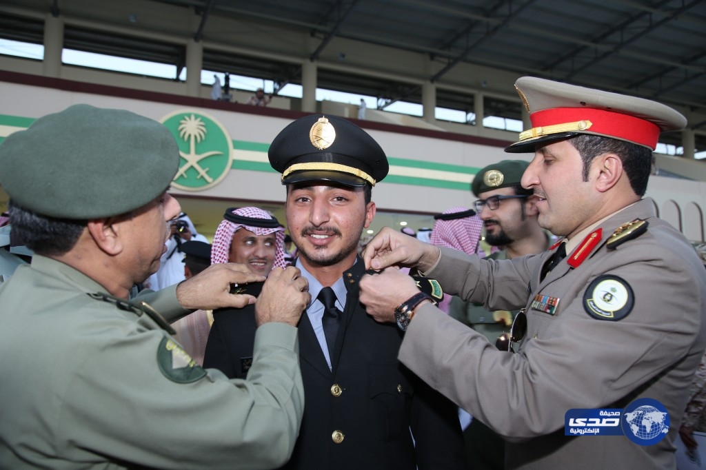 صور من حفل تخريج طلبة كلية الملك خالد العسكرية