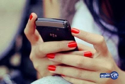 السجن ثلاثة أشهر لمن تتجسس على محتويات هاتف زوجها بالإمارات