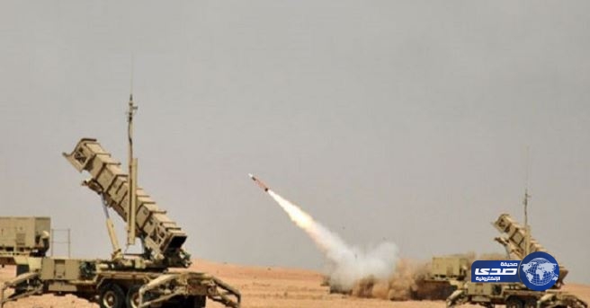 قوات الدفاع الجوي السعودي تدمر صاروخا أطلق من الأراضي اليمنية