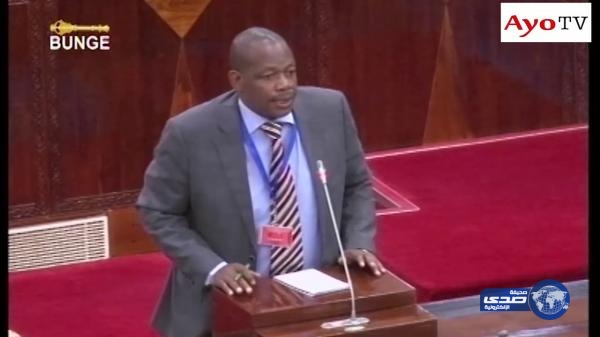 بالفيديو: إقالة وزير تنزاني لأنه حضر إلى البرلمان وهو سكران