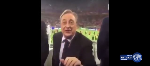 فيديو: موسم قصف الجبهات مستمر.. رئيس الريال يفعلها مع مشجع البارسا