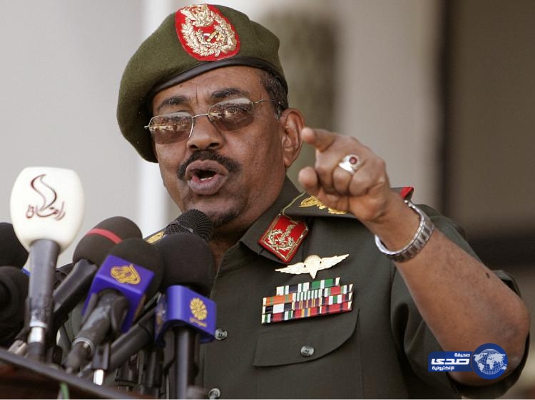«البشير» يعلن العفو عن كل من وضع السلاح من متمردي «دارفور»