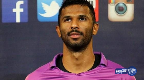 الأهلي يقدم عرضه للعويس