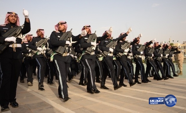 فتح باب القبول بكلية الملك خالد العسكرية للجامعيين