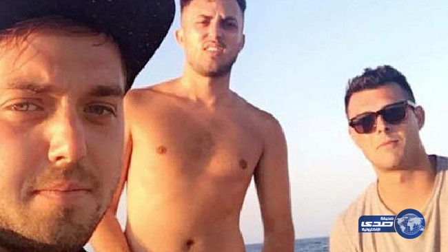 ذهبوا لمشاهدة الدلافين في قبرص فوجدوا أنفسهم في سوريا!