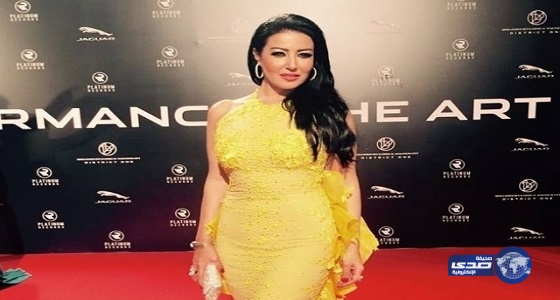 سمية الخشاب تعيش أحلى ايامها فما صحة ما تردد بأنها حامل؟!