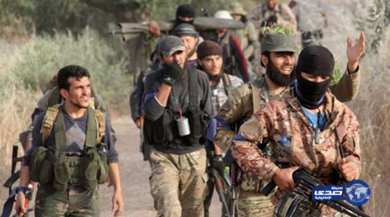 التحالف يسقط أسلحة جواً للمعارضة السورية في حلب